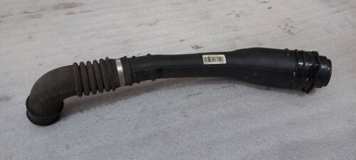 Заливна горловина паливного баку 172214036R 2014+ Рено Трафік 3, Опель Віваро, Фіат Таленто, Ніссан NV 300