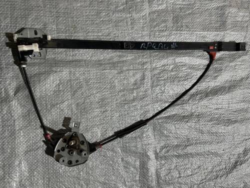 Склопійдйомник правий механічний VW T4 701837502 VAG Фольксваген Т4