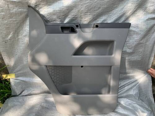 Карта передньої правої дверки VW T5 7H0867104 VAG Фольксваген Т5