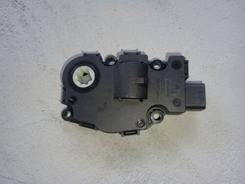 Привід заслонки пічки 3' E90 LCI  2.0 дизель N47 2005-2013 седан 64119319037, 410475520 БМВ, BMW-2