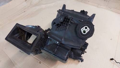 Корпус пічки з кондиціонером 2012+ 272700570R, A4158304000 W415 Рено Кенго 2,3, Мерседес Сітан