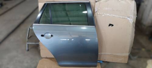 Двері задні праві голі 1K9833056 колір LD7X (колір та стан уточнюйте) VAG Фольксваген Гольф