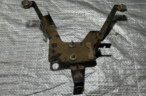 Кріплення вакуумних клапанів VW T5 7H0906271L VAG Фольксваген Т5