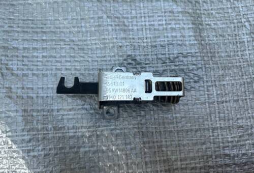 Термостат вентилятора volkswagen transporter t4 1990-2003 7M0121183  VAG Фольксваген Т4