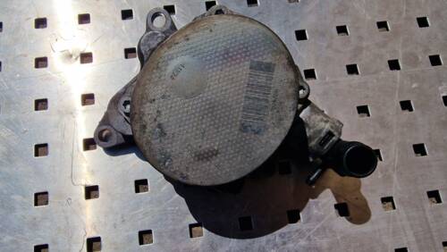 Вакуумний насос 2.0 DCI 2010+ 146502570R, 8200881338 Рено Трафік, Опель Віваро, Ніссан Прімастар