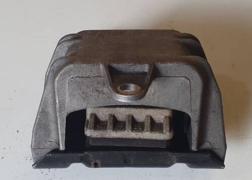 Подушка двигуна ліва 1J0199555  VAG Фольксваген-2