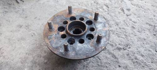 Ступиця передня однокаткова R16 2.0 2000-2006 YC151104AA Форд Транзит-2
