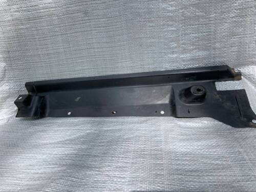 Захист днища кузова передній лівий VW T5 7H0825212 VAG Фольксваген Т5