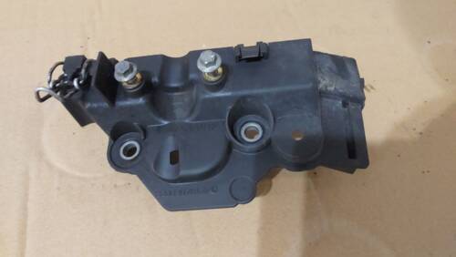 Захист, кожух паливної рампи, рейки K9K 1.5DCI 8200397012 Рено Кенго
