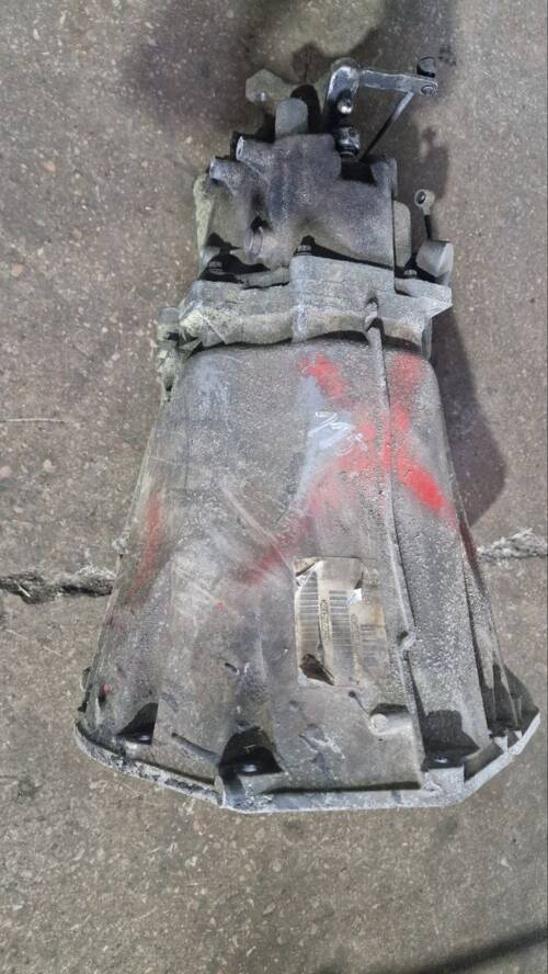 КПП, механічна коробка передач(Віто 111, 115) 2003-2010 2.2 CDI OM 646 A6392602400 639 Мерседес Віто
