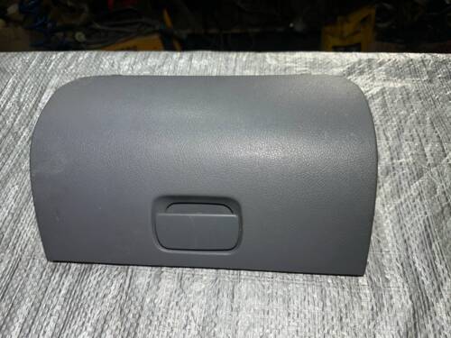Кришка бардачка 2003-2010 2.2 CDI OM 646 A6396800098 639 Мерседес Віто-2