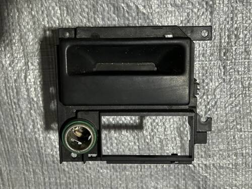 Попільничка передня VW 7D0857305B VAG Фольксваген Т4