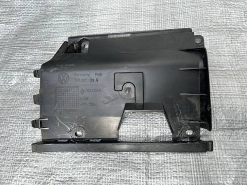 Кронштейн кріплення бампера, клика задній лівий VW T5 7H0807129A VAG Фольксваген Т5