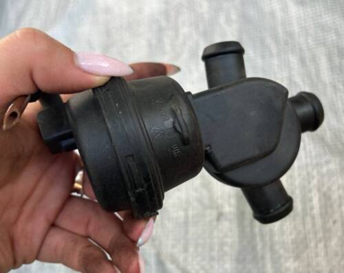 Вакуумный клапан 2.0 VW T5 2H0121805A VAG Volkswagen T5
