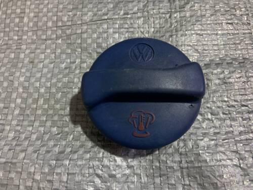 Кришка бачка розширювального для охолоджуючої рідини VW T4 1H0121321C VAG Фольксваген Т4