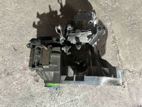 Коробка КПП механіка 1.6 02K301107K VAG Фольксваген Гольф 4