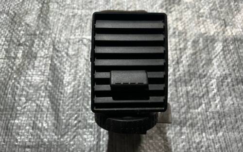 Дефлектор в панель лівий центральний VW T5 7E0815705 VAG Фольксваген Т5