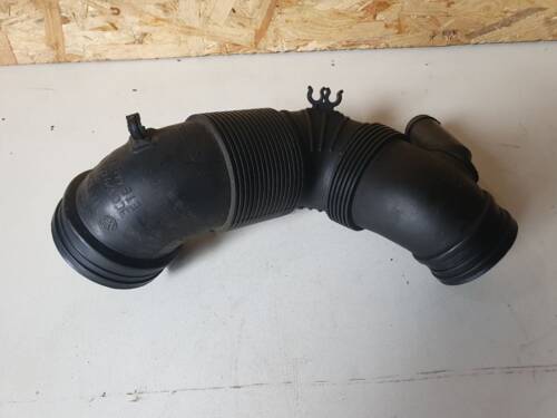 Патрубок повітряного фільтру 3C0129654 VAG Фольксваген