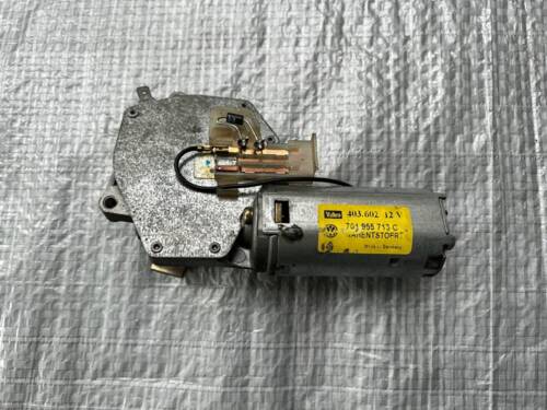 Моторчик склоочисника, двірників задній правий 701955713C VAG Т4 Фольксваген Транспортер Т4