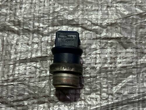 Датчик температури(4 контакти) системи охолодження VW T4 701919369 VAG Фольксваген Т4