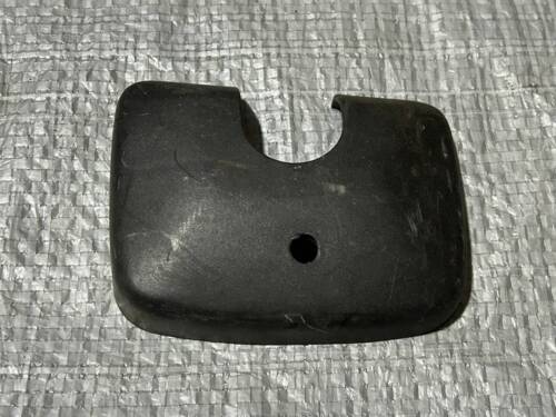 Заглушка права  VW 701829726A VAG Фольксваген Т4