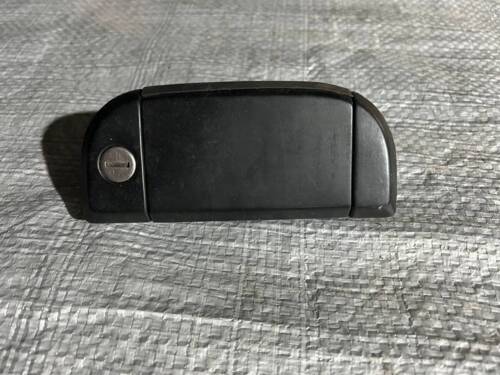 Ручка наружная передней правой дверки VW T4 701837210 VAG Volkswagen Т4