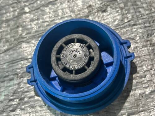 Кришка бачка розширювального для охолоджуючої рідини VW T5 3B0121321 VAG Фольксваген Транспортер Т5, Гольф, Сеат Алтеа XL-2