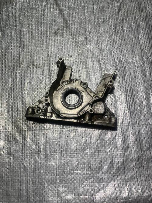 Крышка двигателя передняя VW T5 038103153D VAG Volkswagen Т5