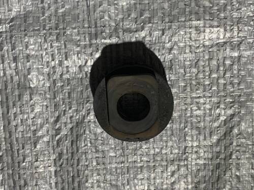 Опора, подушка радіатору охолодження нижня VW T5 7H0121275 VAG Фольксваген Т5