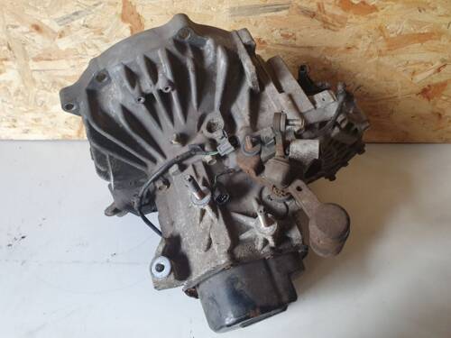 КПП, коробка передач механіка 1.8, 2.0  2002-2007 2TF0613734 Мазда 6-2