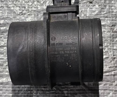 ДМРВ датчик масової витрати повітря  03L906461A VAG Фольксваген Транспортер Т5