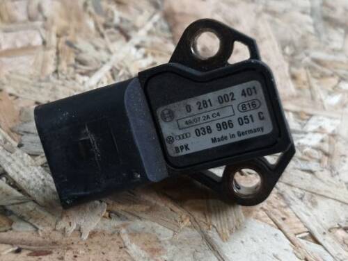 Датчик надуву турбіни VW 038906051C, 0281002401  VAG Фольксваген Кадді