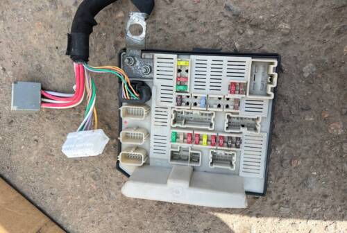 Блок запобіжників 8200451902 Рено Кенго 2008+