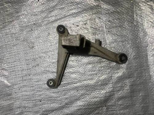 Кронштейн КПП, коробки передач VW T5 7H0711781F VAG Фольксваген Т5