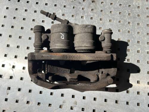 Суппорт передний правый(с-ма BREMBO) 2014+ A4474200183 447 Мерседес Вито-2