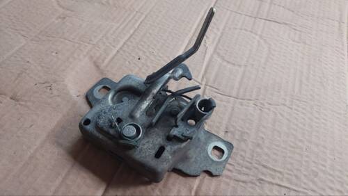 Замок капоту 656018201R, 8200497783 Рено Кенго 2008+