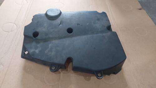 Накладка двигателя декоративная, защита, крышка 2.2 CDI ОМ646 2006+ 906 4010183A, 4010183B Мерседес Спринтер