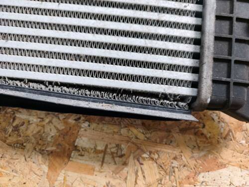 Радиатор интеркулера VW 1K0145803J VAG Фольксваген Кадди-3