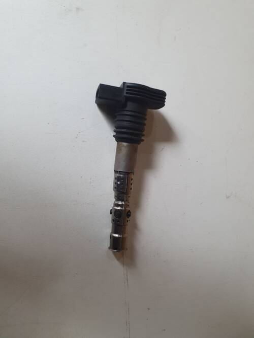 Котушка запалювання 06B905115L  VAG Фольксваген