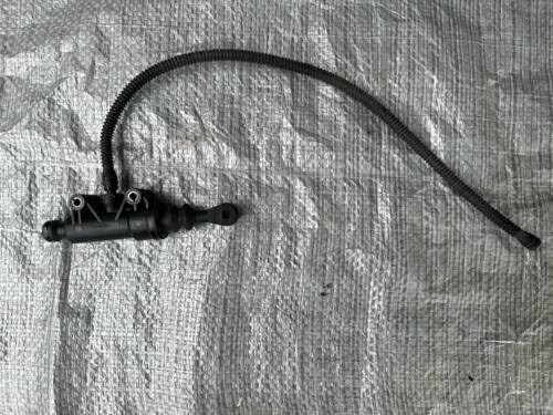 Головний циліндр зчеплення 2.2CDI 2003-2010 OM646 A6392900012 639 Мерседес Віто