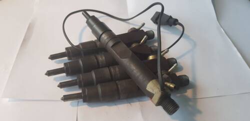 Форсунка 2.5 75KW механічна 190 BAR 1996-2006 074130201C, 074130201G Фольксваген ЛТ