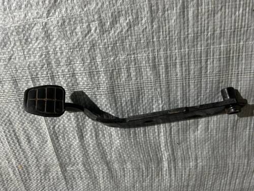 Педаль тормозу, гальм метал VW T4 701721141D VAG Фольксваген Т4