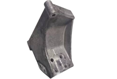 Кронштейн клапана EGR 2.5DCI 8200931250, A2C53326218 Рено Мастер 2, Опель Мовано, Ниссан Интерстар