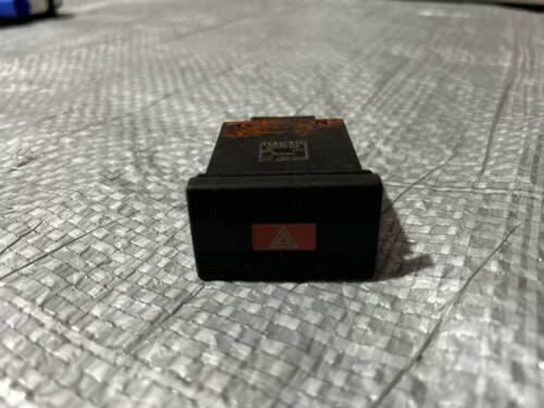 Кнопка аварійки VW T4 703953235 VAG Фольксваген Т4