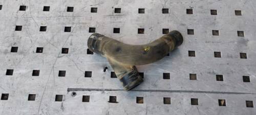 Патрубок, тройник системы охлаждения 1.5DCI 2008+ 7701061051 Рено Кенго 2