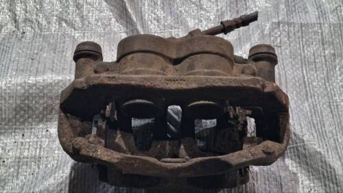 Суппорт передній гальмівний лівий  BREMBO 2003-2010 A0044202883  639 Мерседес Віто-2