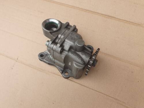 Масляный насос 1.4TDI R045115109A VAG Фольксваген-2