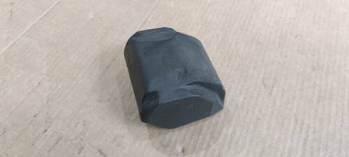 Заглушка ремня безопасности заднего 1K9857865 VAG Фольксваген Гольф