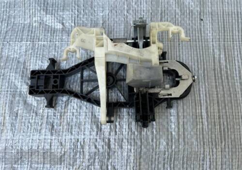 Корпус ручки правої здвижної дверки volkswagen transporter T5 (2003-2015p.) 7H0843352D VAG Фольксваген Т5