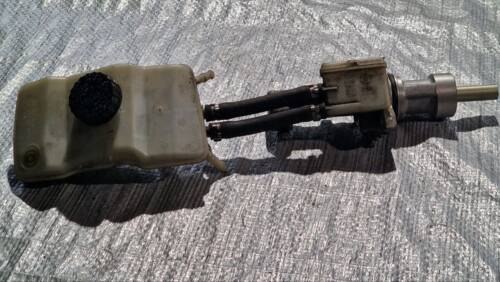 Головний тормозний циліндр в зборі з бачком 2.2 CDI 2003-2010 A0004316901, A6394300002 639 Мерседес Віто